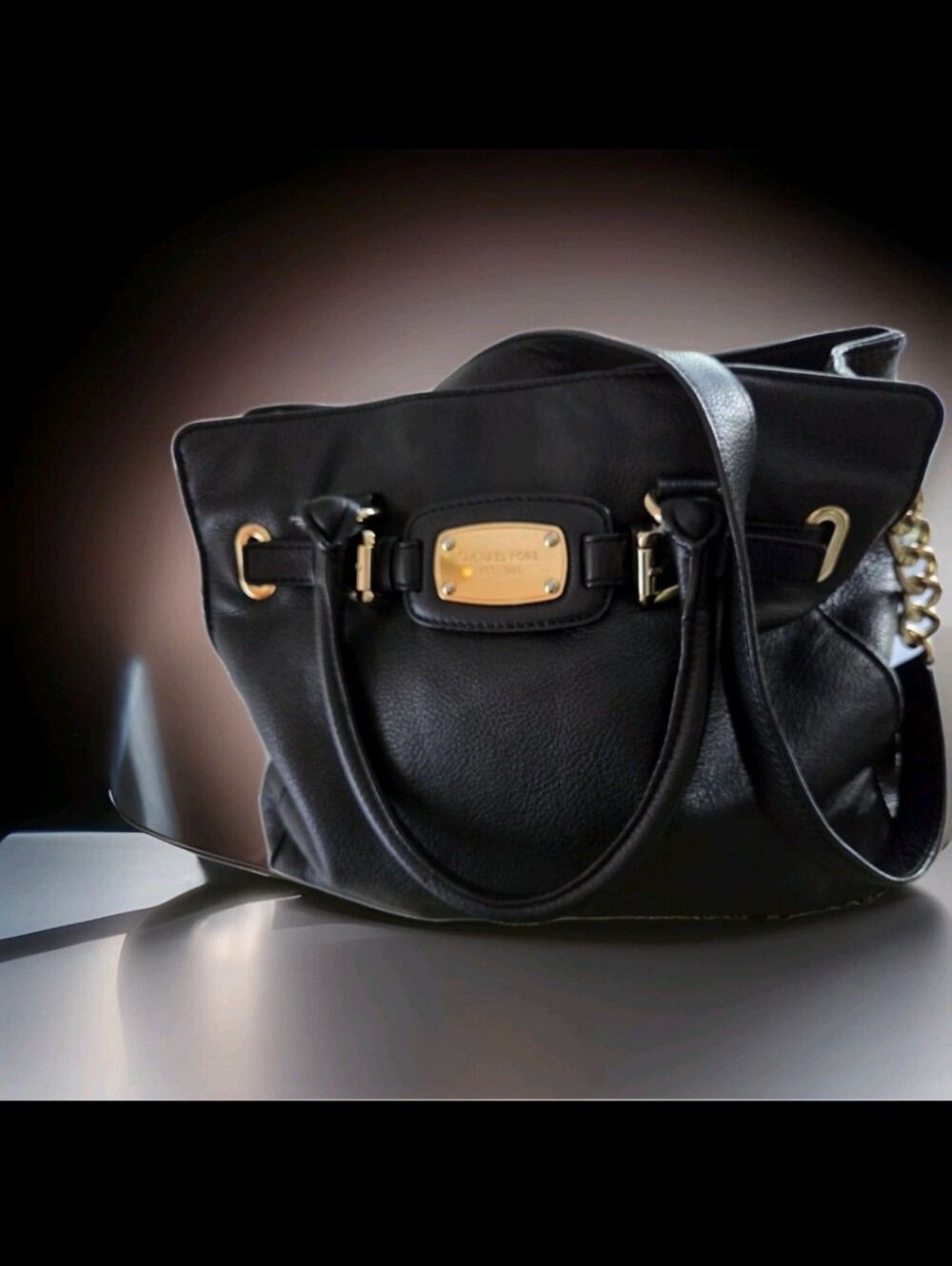 Michael Kors Black Leather Satchel/Crossbody Bag with Gold Plaque Excellent